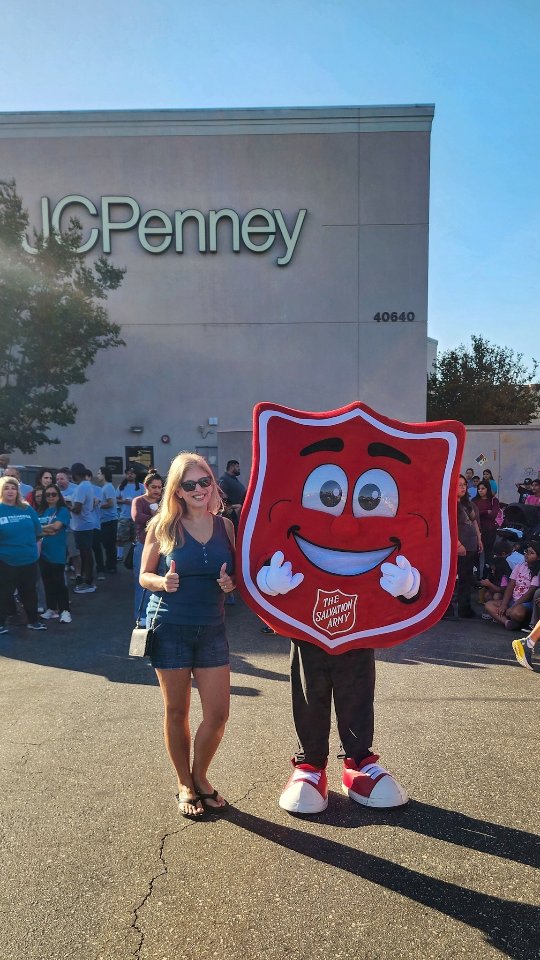 This past weekend, we had the opportunity to volunteer at the @salarmysocal Murrieta Back-To-School Bash, and it was such a meaningful experience.

Seeing students pick out brand-new backpacks and school supplies was incredible, but that wasn't all! They also got to enjoy a back-to-school shopping spree at JCPenney, giving them everything they need to head into the new school year with confidence. 📚

Every donation, every volunteer, and every act of kindness helps kids start the school year strong. If you're looking for a way to give back, consider donating through the link in my bio, or volunteering at a future event. ❤️

#SalvationArmy #Murrieta #BackToSchool #Temecula #CommunityMatters (sponsored)