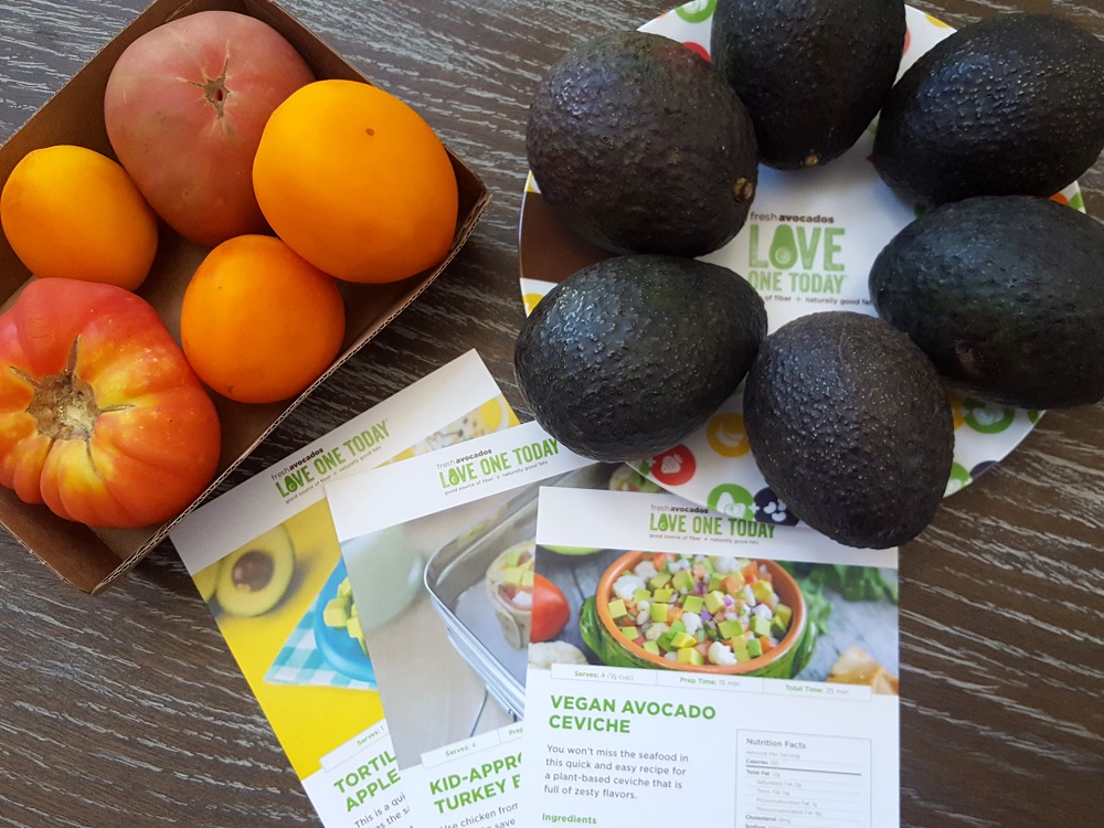 Fresh Avocados - Love One Today! #AvoKids #IC #ad